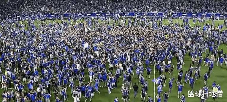 西甲升级决赛大逆转！总比分2球落后，连进3球，升班马惊喜诞生！